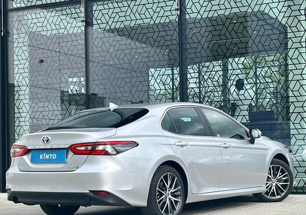 Toyota Camry cena 169900 przebieg: 6600, rok produkcji 2023 z Sulejówek małe 497